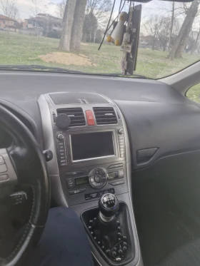 Toyota Auris, снимка 7
