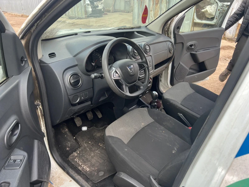 Dacia Dokker 1.5DCI, снимка 6 - Автомобили и джипове - 44398696