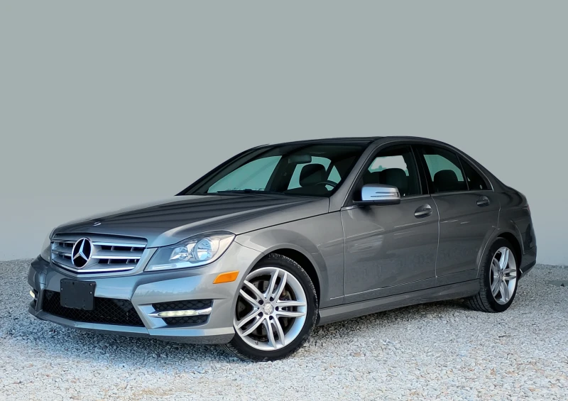 Mercedes-Benz C 300, снимка 1 - Автомобили и джипове - 48569063