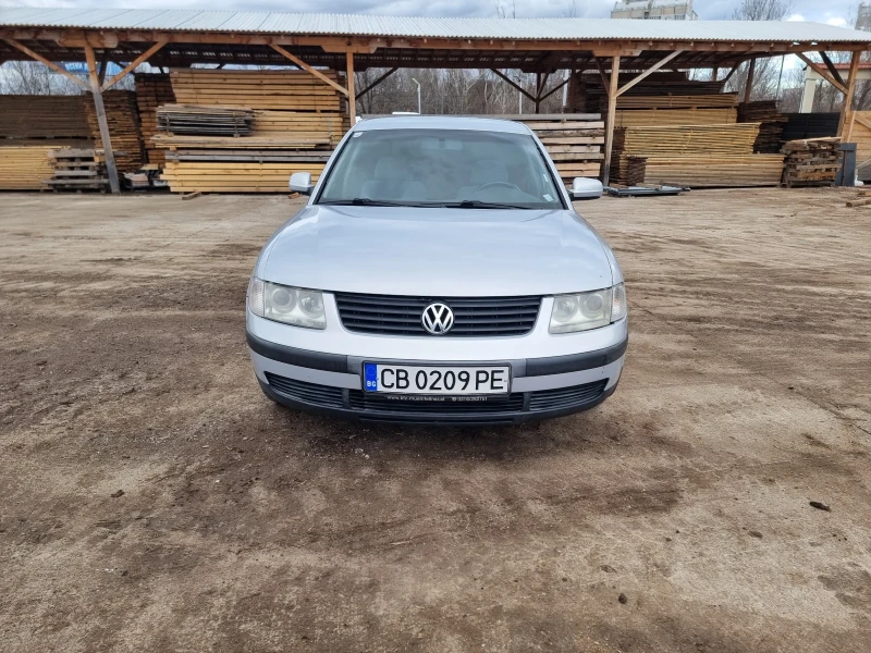 VW Passat 1.9 tdi, снимка 10 - Автомобили и джипове - 48629490