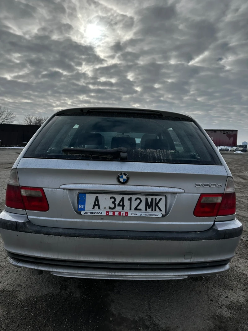 BMW 320, снимка 5 - Автомобили и джипове - 48703669