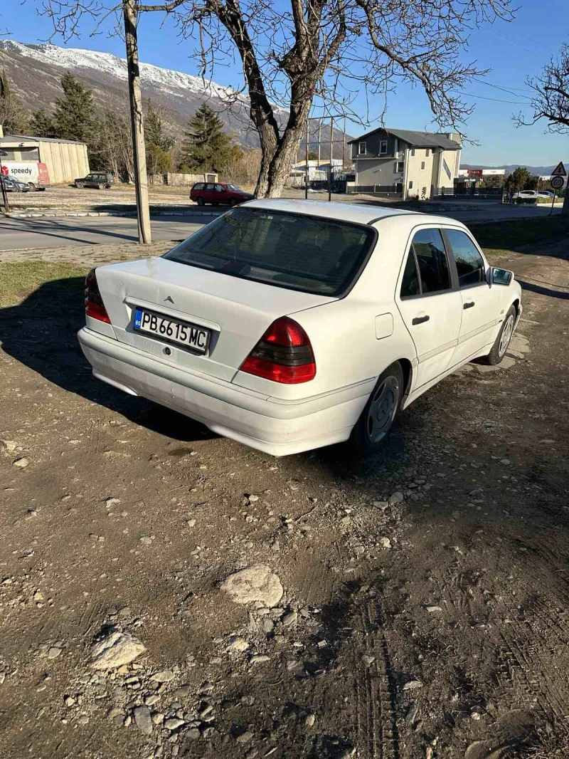 Mercedes-Benz C 200 Газов инж., снимка 7 - Автомобили и джипове - 48729590