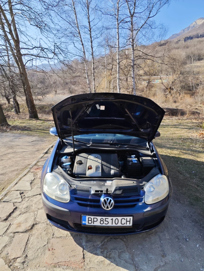 VW Golf 1.6I 116к.с., снимка 16 - Автомобили и джипове - 49087288