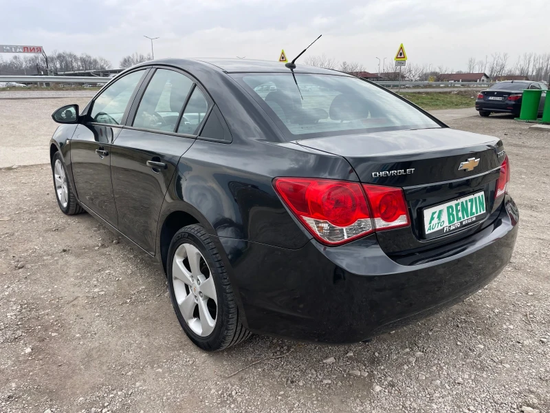 Chevrolet Cruze 1.6i-113-ITALIA, снимка 11 - Автомобили и джипове - 49473909