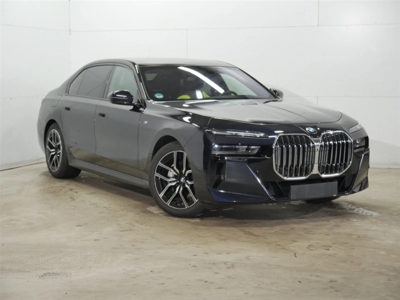 BMW 740 xDrive, снимка 3 - Автомобили и джипове - 49575728