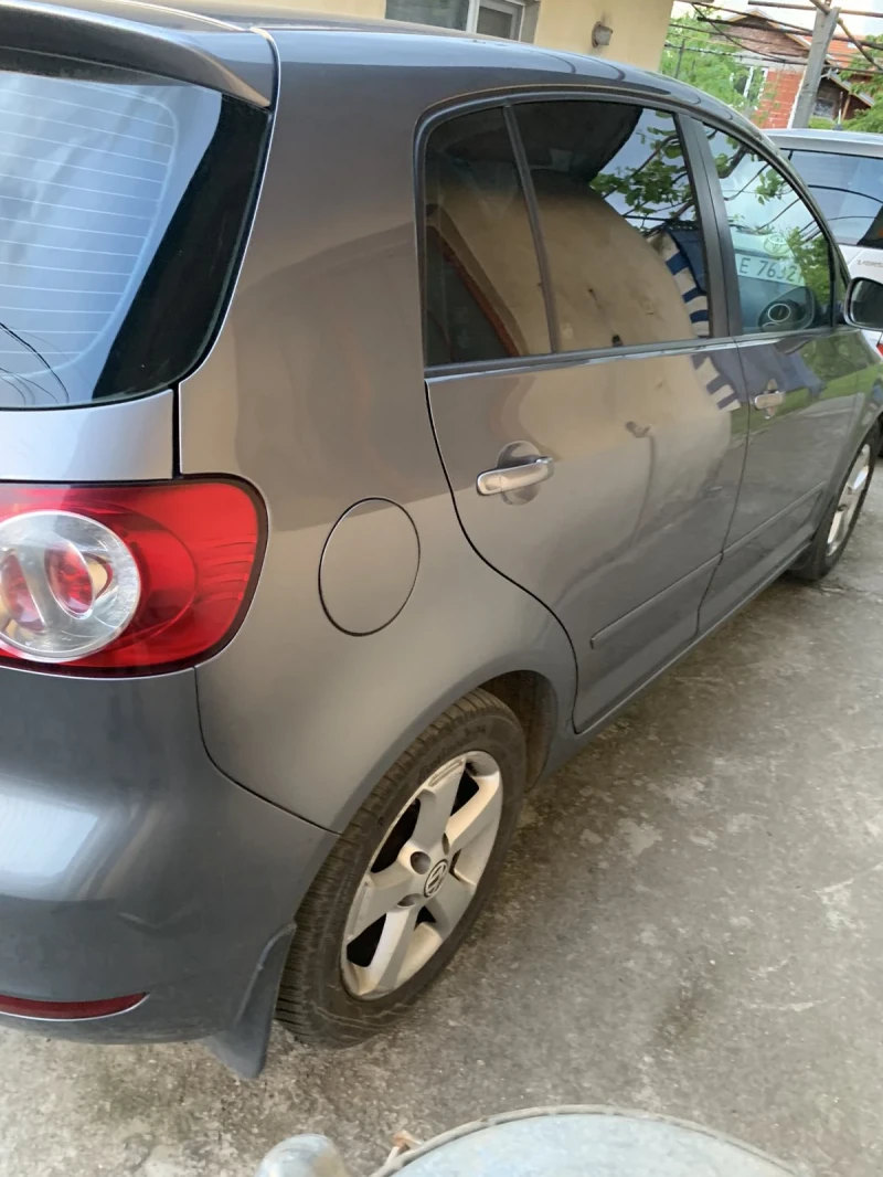 VW Golf Plus, снимка 2 - Автомобили и джипове - 50043270