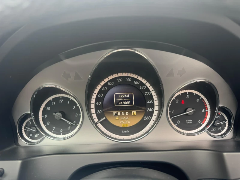 Mercedes-Benz E 350 CDI, снимка 9 - Автомобили и джипове - 52916185