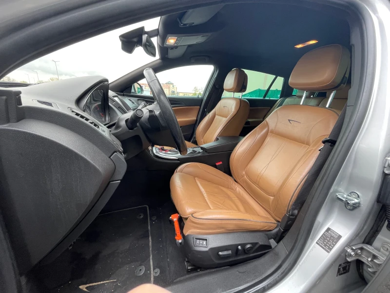 Opel Insignia Country Tourer 2.0 CDTI 4x4, снимка 13 - Автомобили и джипове - 52530490