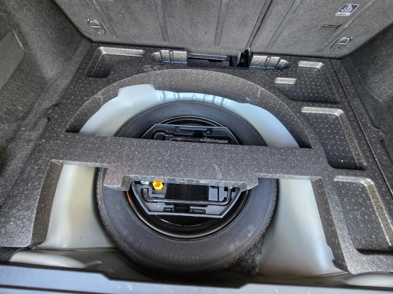 Peugeot 2008 1.6 HDI УНИКАТ, снимка 15 - Автомобили и джипове - 52539044