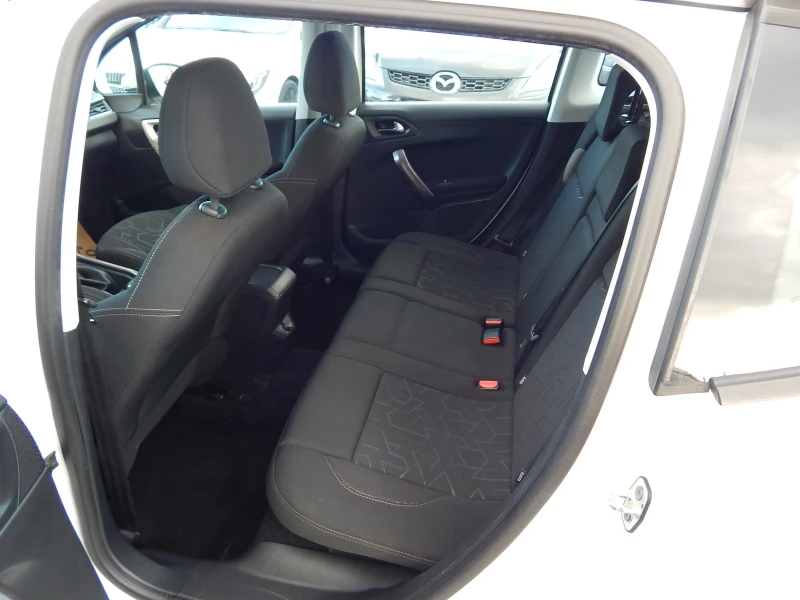 Peugeot 2008 1.6HDI* EURO5B* , снимка 15 - Автомобили и джипове - 52615898