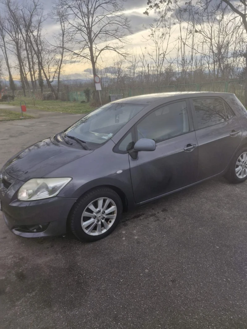 Toyota Auris, снимка 6 - Автомобили и джипове - 52972598