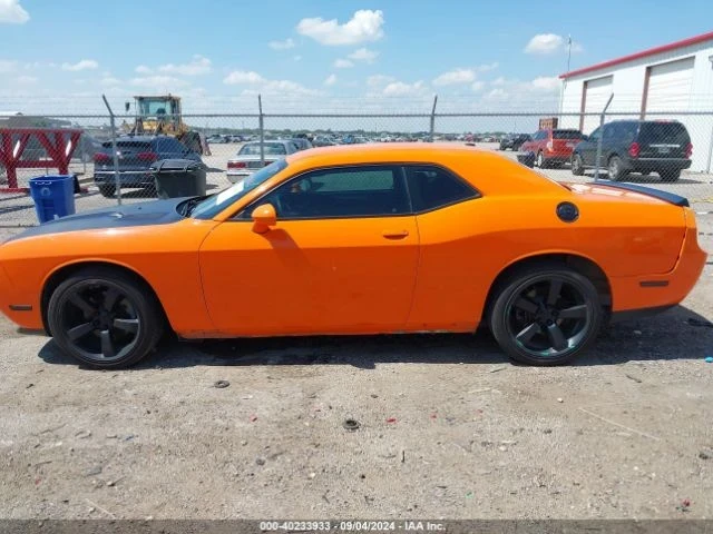 Dodge Challenger  - изображение 8