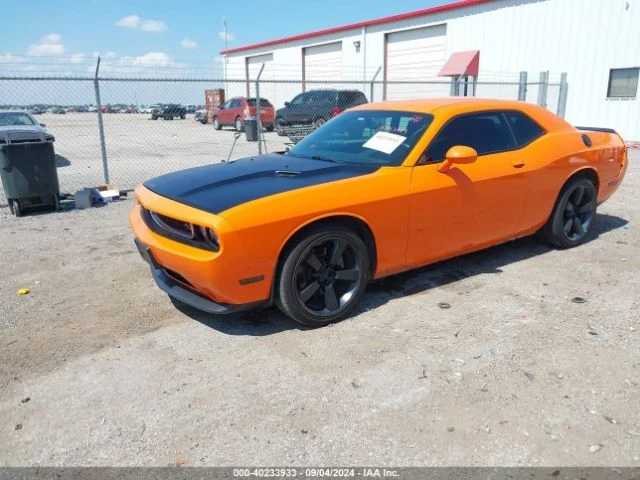 Dodge Challenger, снимка 11 - Автомобили и джипове - 47793281