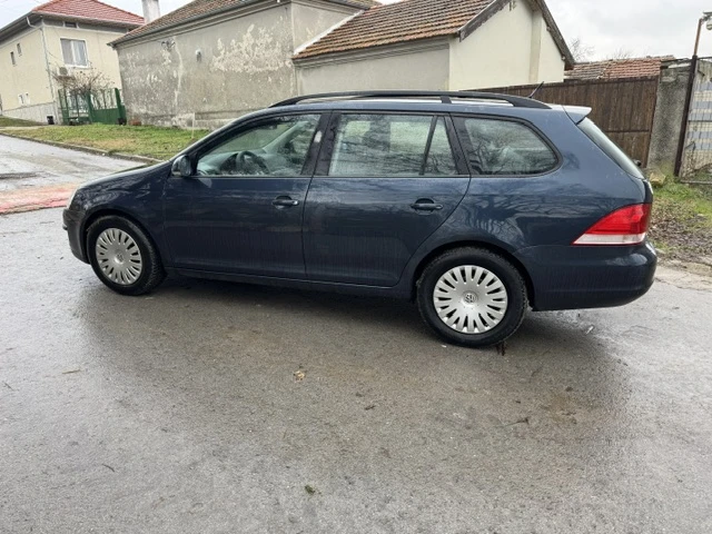 VW Golf Variant, снимка 2 - Автомобили и джипове - 49491341