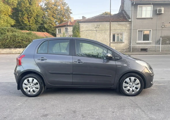 Toyota Yaris 1.4 D-4D ��� ����  | Mobile.bg � ����������� 4