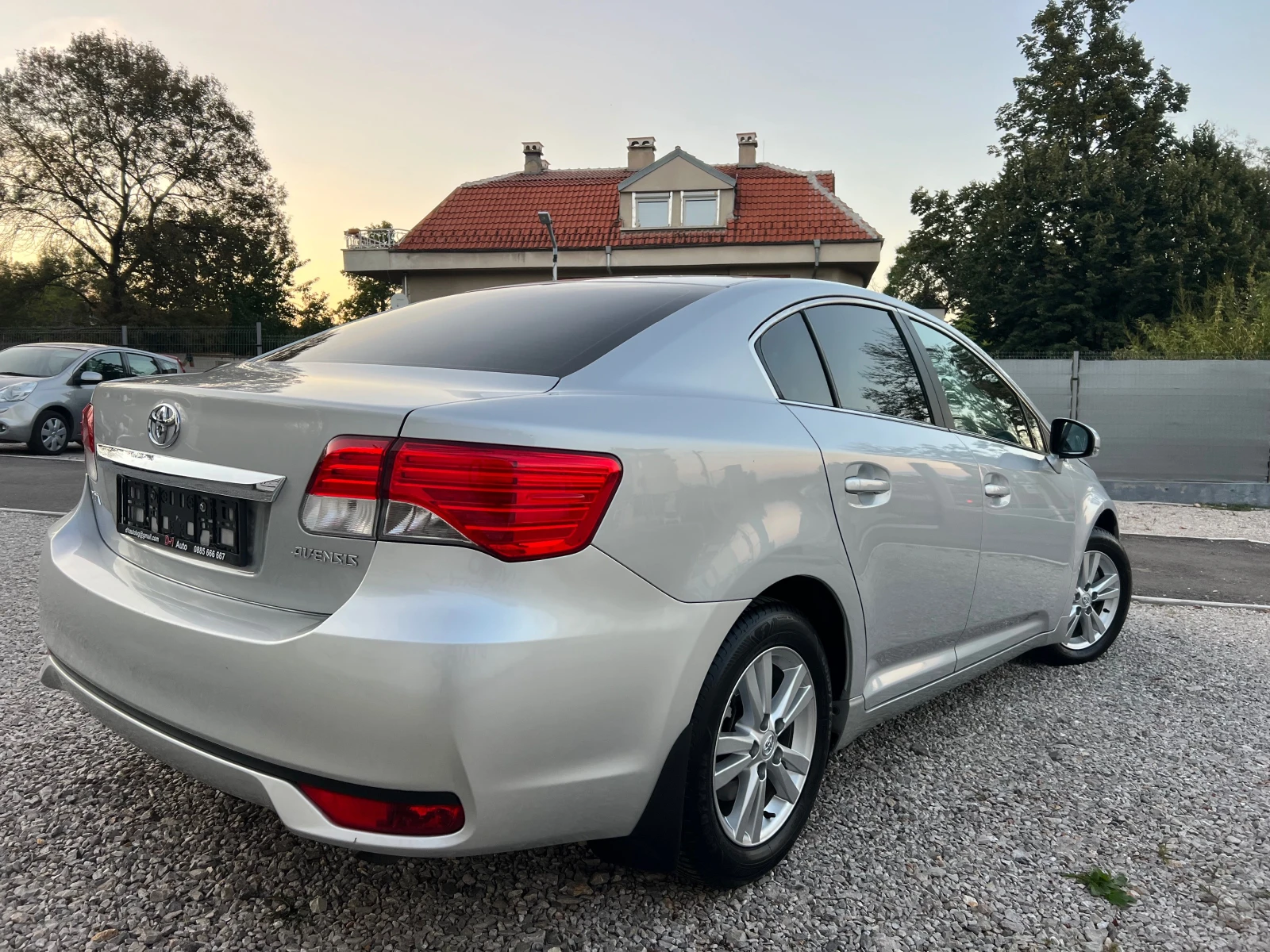 Toyota Avensis 1.8-FULL - изображение 4