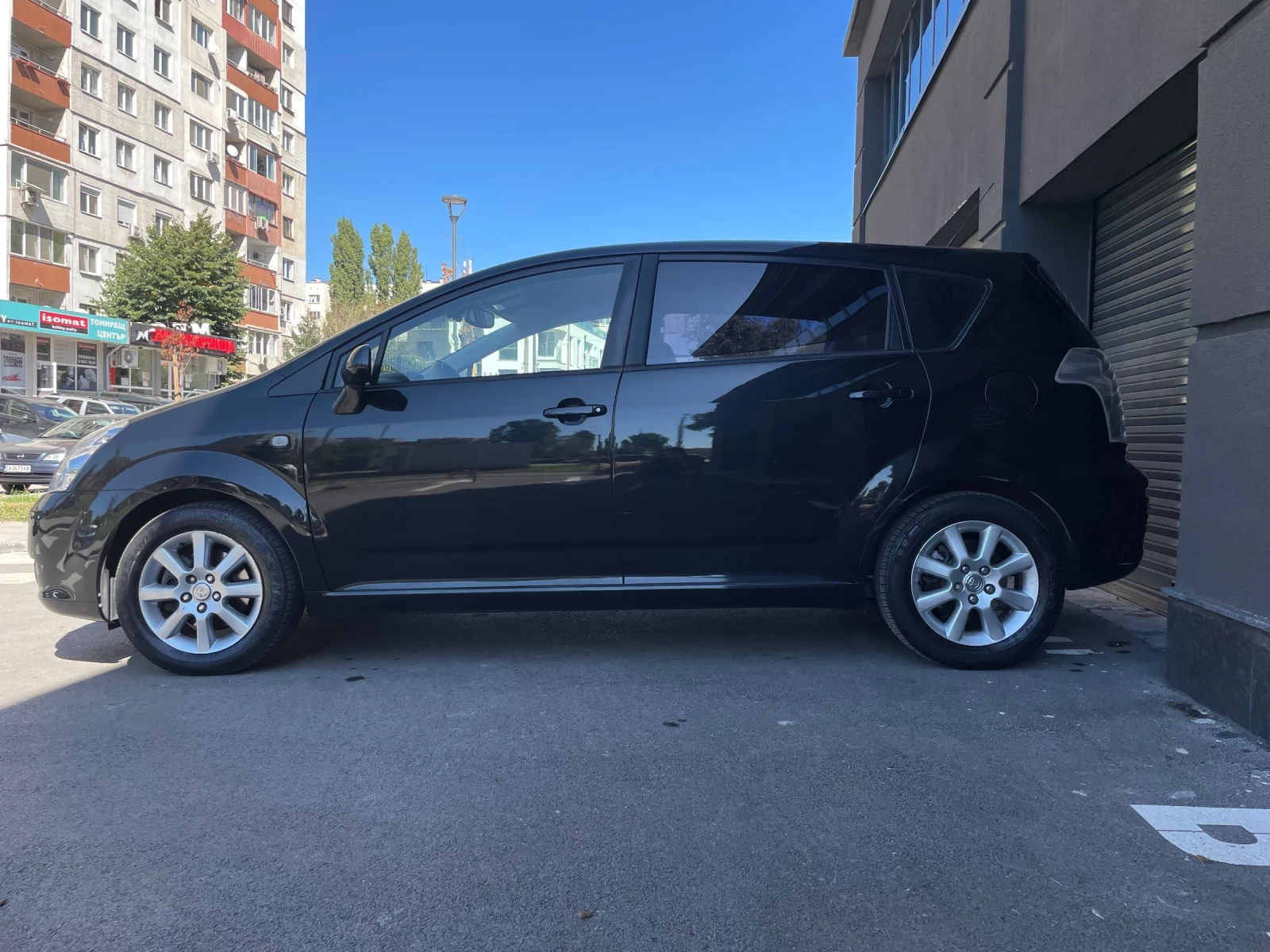 Toyota Corolla verso 1.8 VVT-I * ГАЗ*  - изображение 7