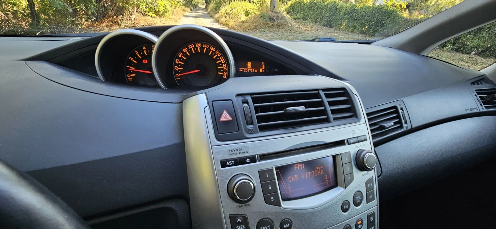 Toyota Verso  - изображение 8