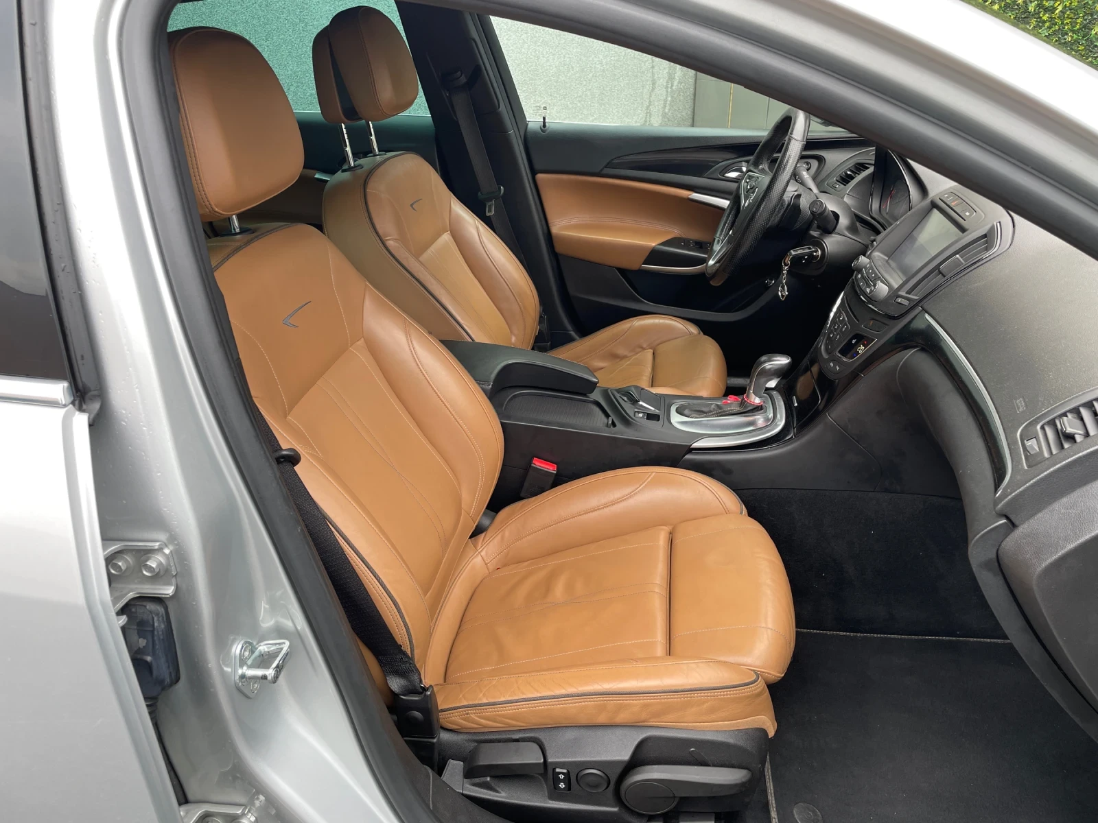 Opel Insignia Country Tourer 2.0 CDTI 4x4 - изображение 8