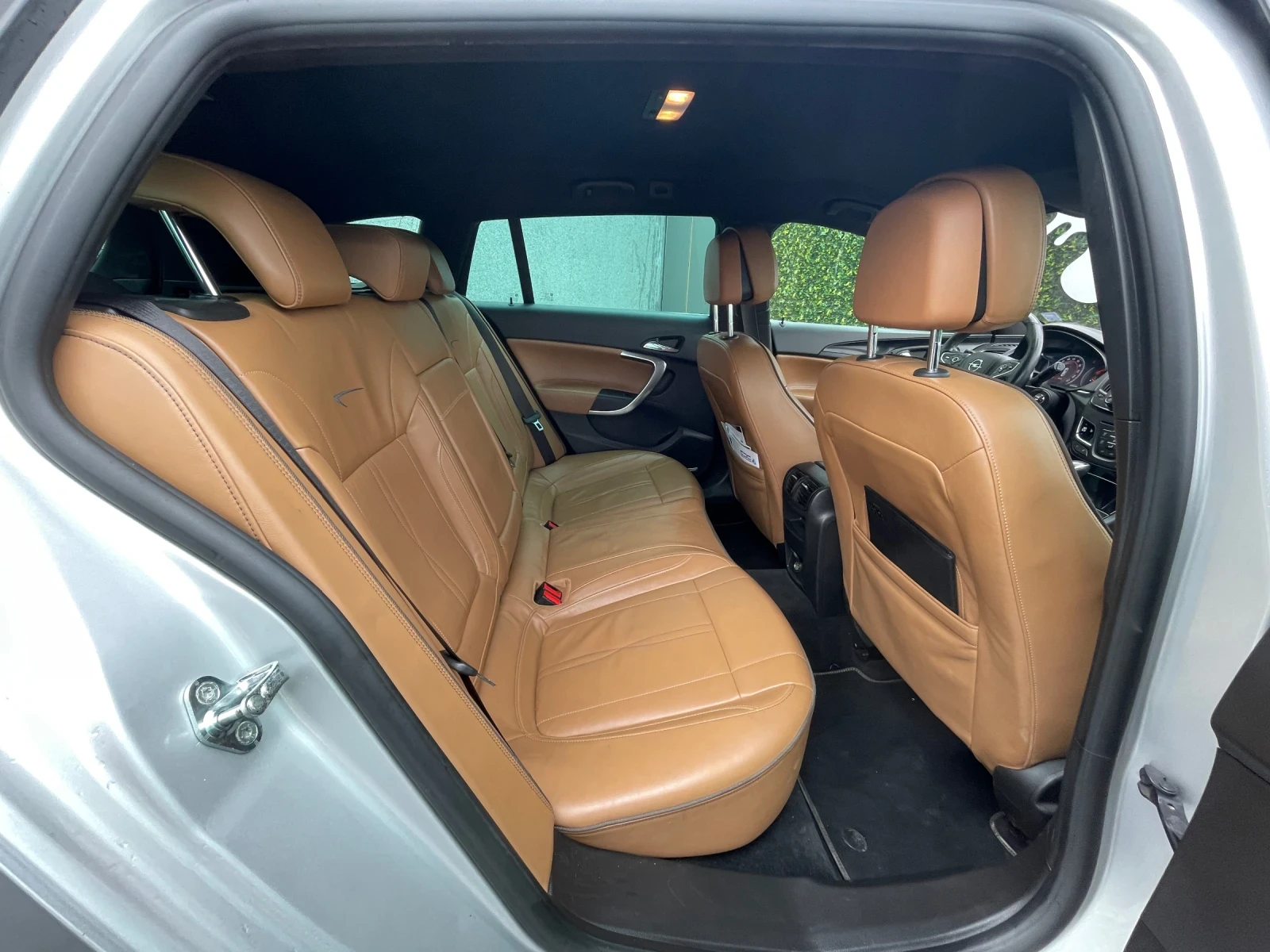 Opel Insignia Country Tourer 2.0 CDTI 4x4 - изображение 10