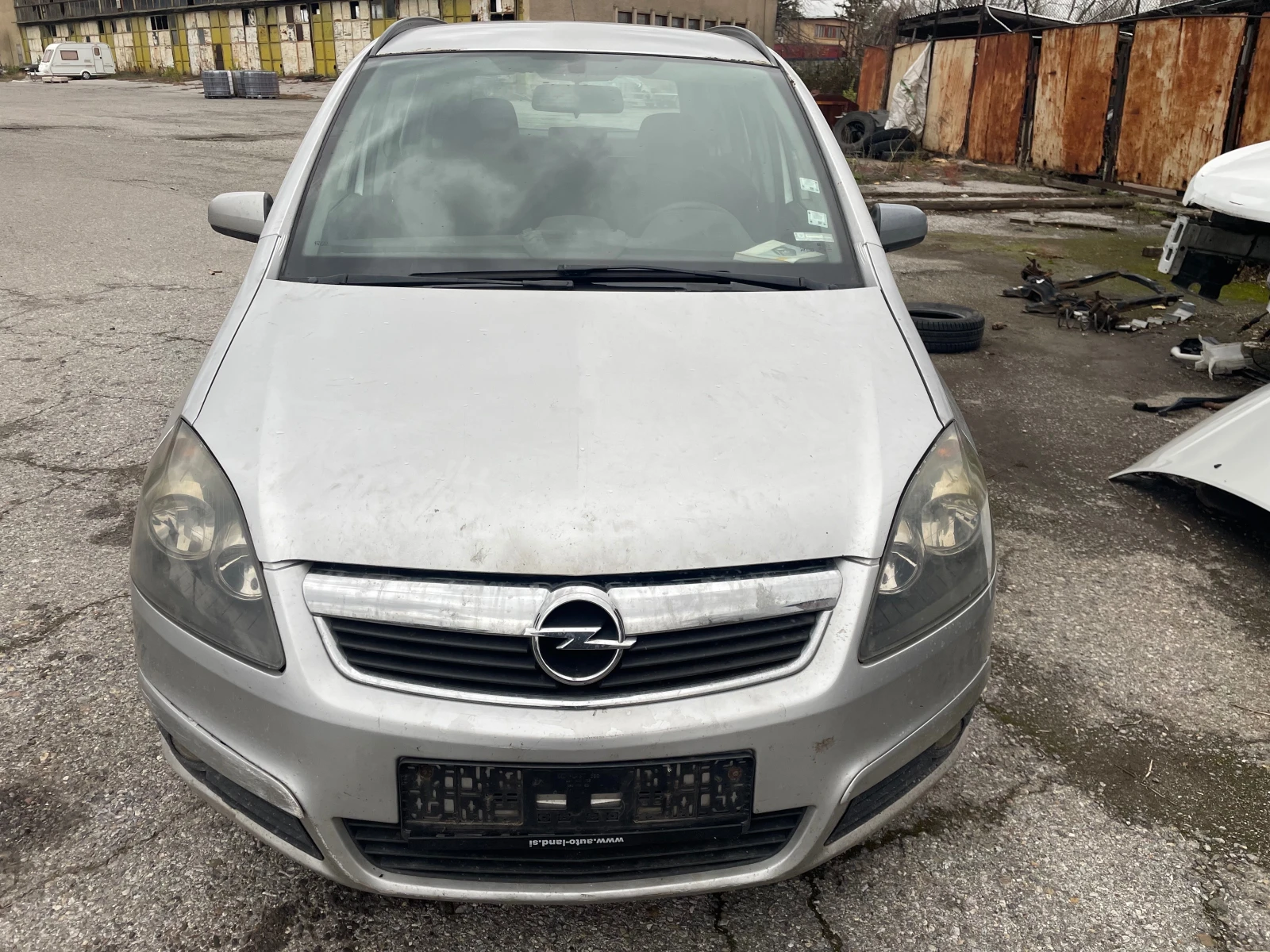 Opel Zafira 1.9 cdti - изображение 3