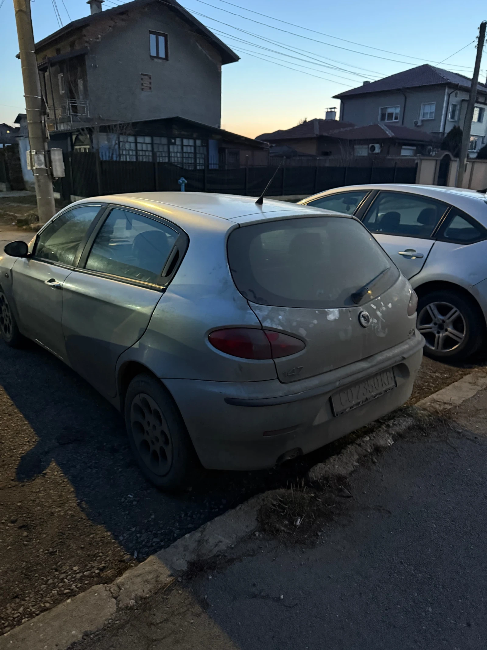 Alfa Romeo 147 1.9jtd - изображение 2
