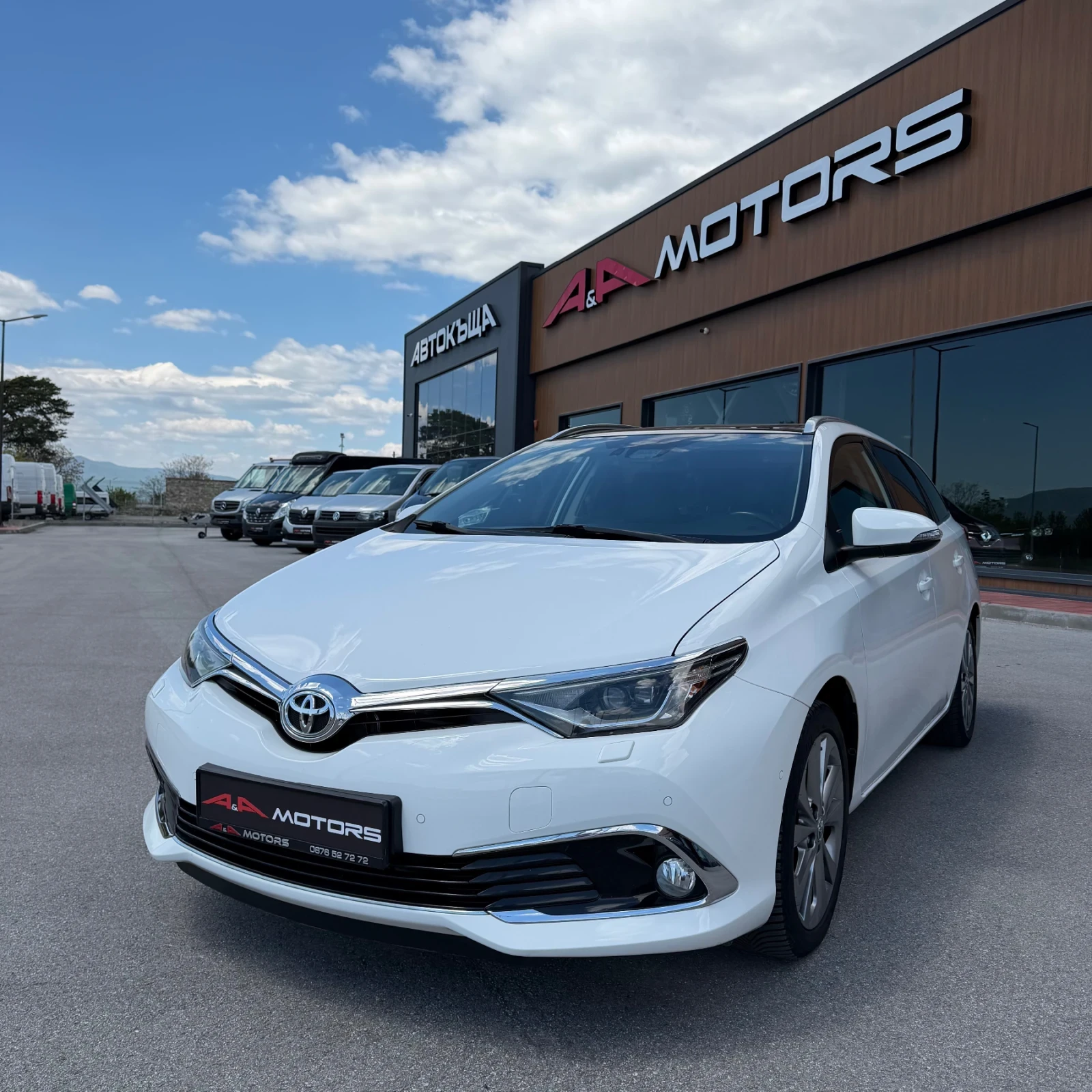 Toyota Auris 116к.с.;ПАНОРАМА;ПОДГРЕВ;ДИСТРОНИК;Keyless-Go