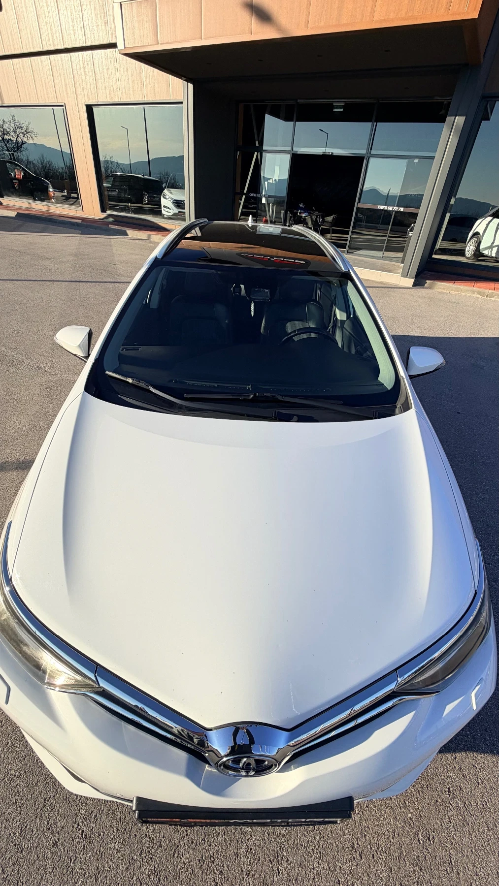 Toyota Auris 116к.с.;ПАНОРАМА;ПОДГРЕВ;ДИСТРОНИК;Keyless-Go - изображение 6
