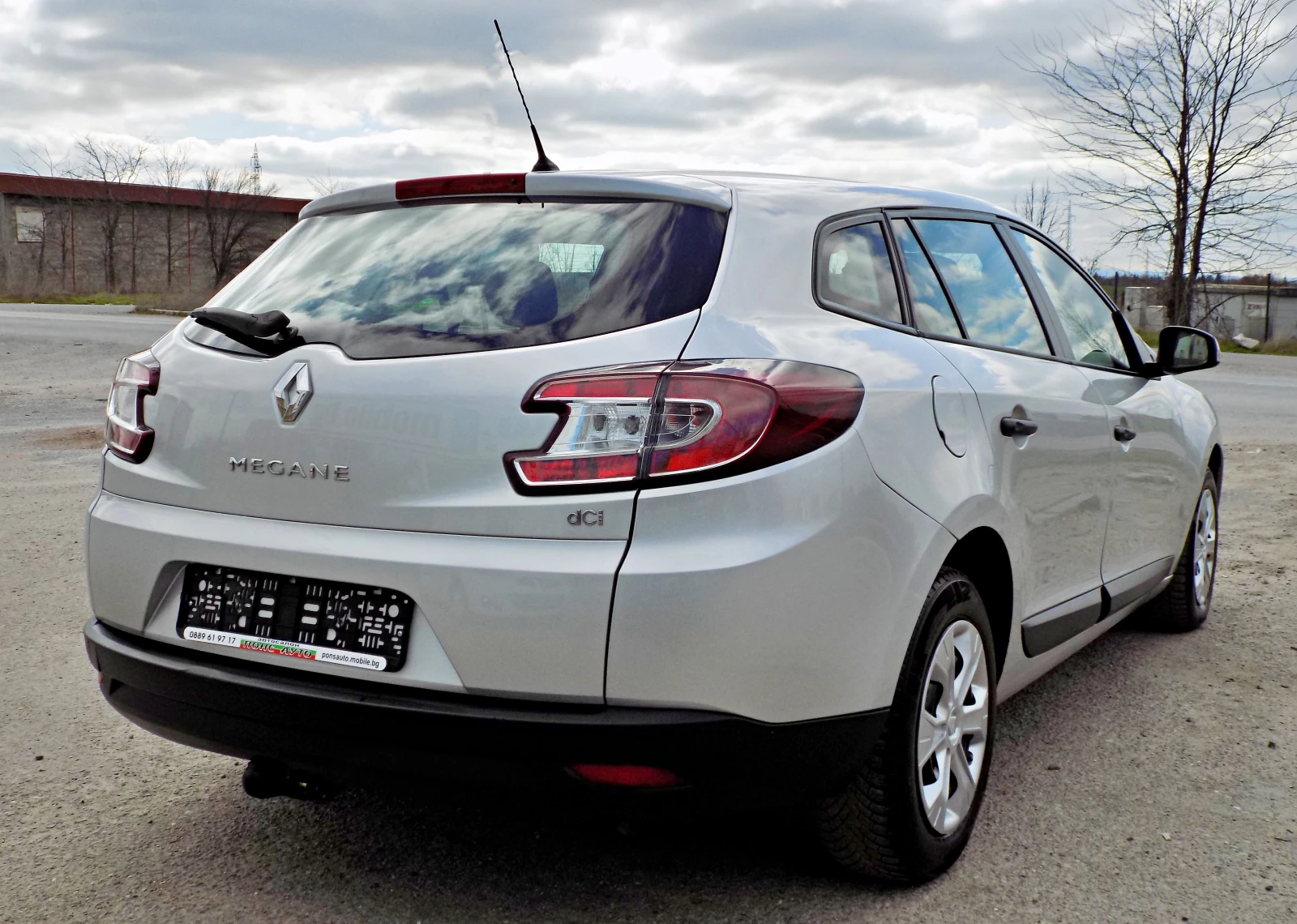 Renault Megane 1.5dCi/90к.с./КЛИМА, снимка 4 - Автомобили и джипове - 53773977