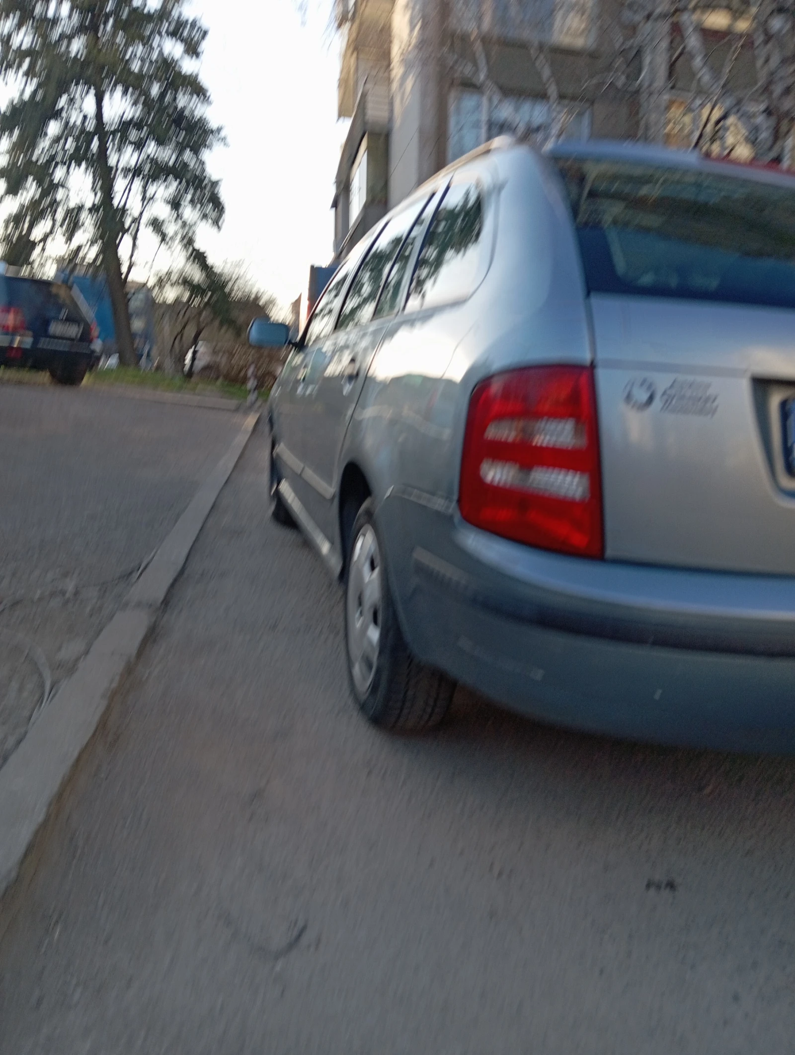 Skoda Fabia 1, 9 SDI, снимка 4 - Автомобили и джипове - 53840143