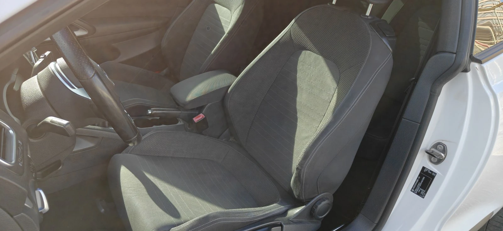 VW Scirocco 2.0TDI-Face-TOP, снимка 11 - Автомобили и джипове - 53851963