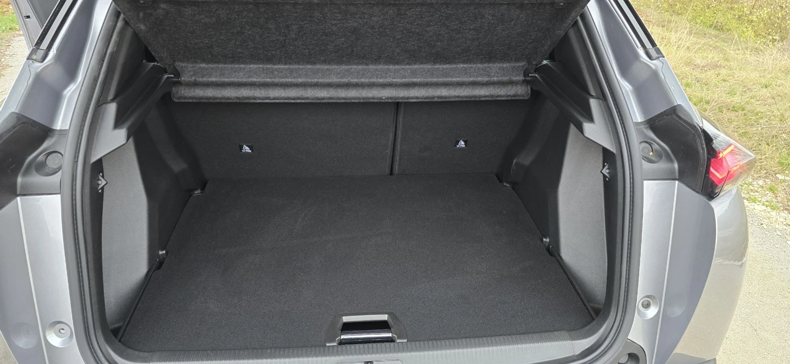 Peugeot 2008 Line Up ACTIVE PACK 1.2 PureTech, снимка 16 - Автомобили и джипове - 54329322