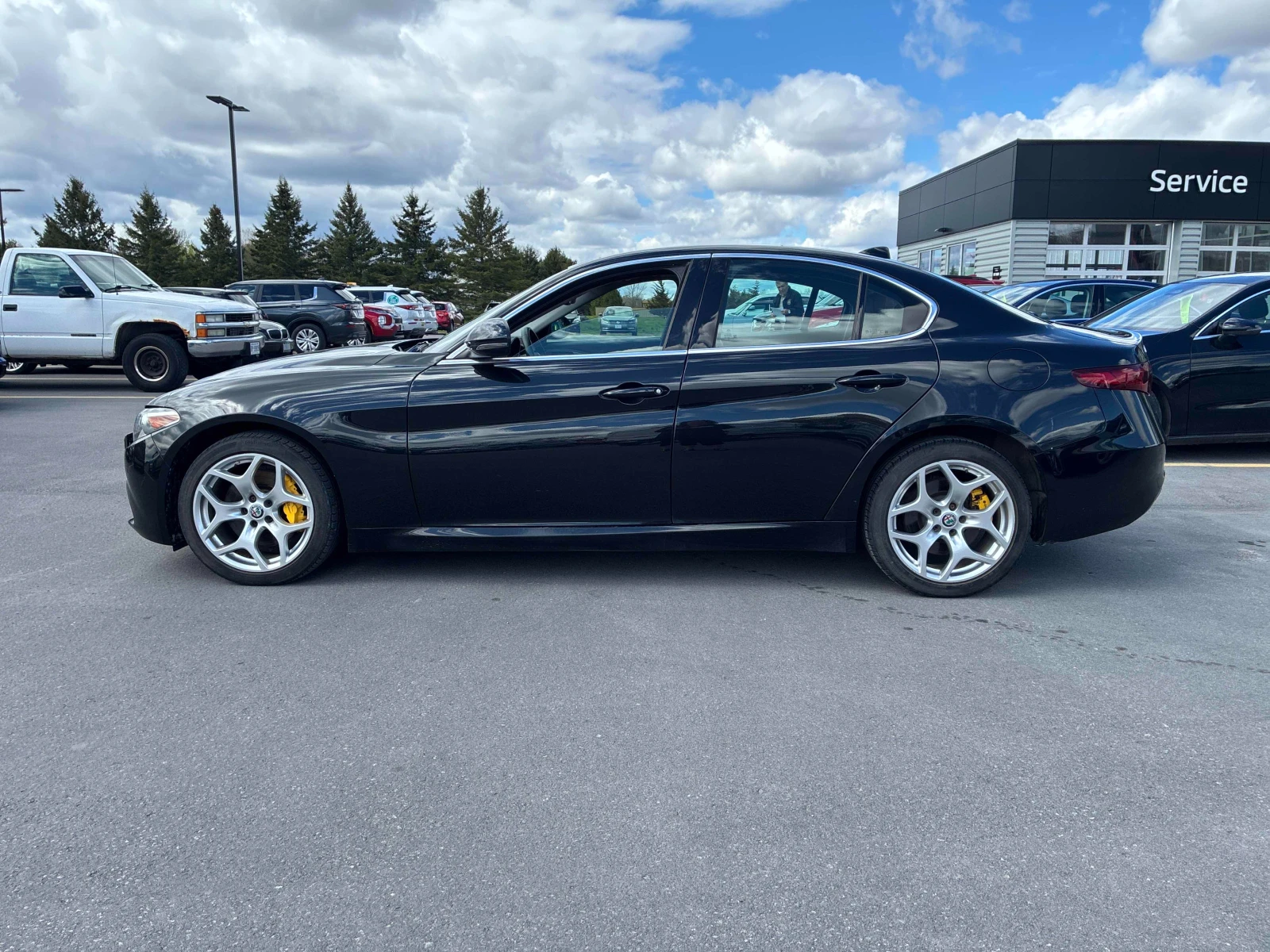 Alfa Romeo Giulia * * CARFAX * * АВТО КРЕДИТ * * Цена до БГ * * , снимка 3 - Автомобили и джипове - 54512821