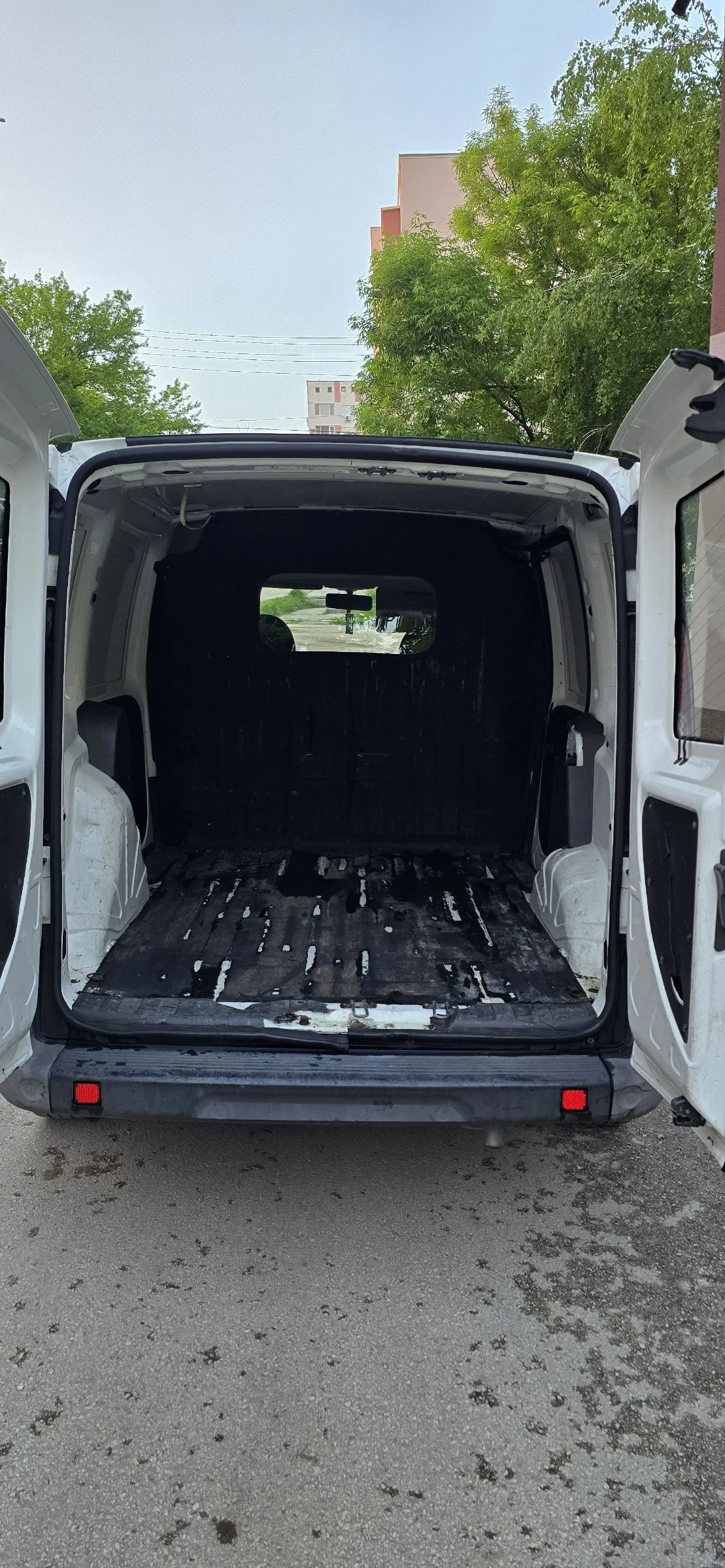 Fiat Doblo 1.4i, 130х.км, снимка 11 - Автомобили и джипове - 54560316