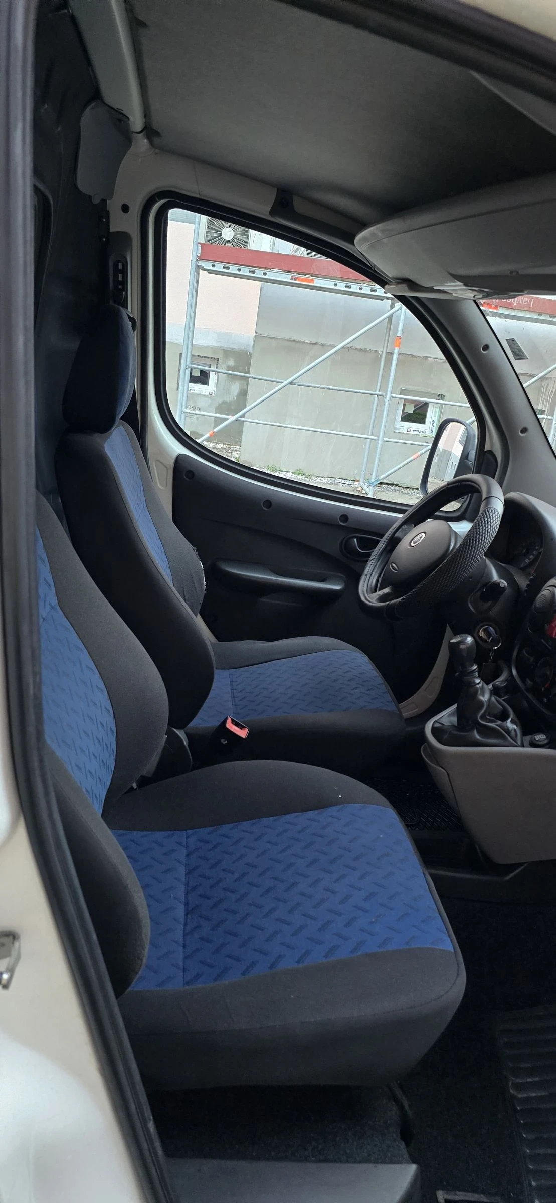 Fiat Doblo 1.4i, 130х.км, снимка 14 - Автомобили и джипове - 54560316