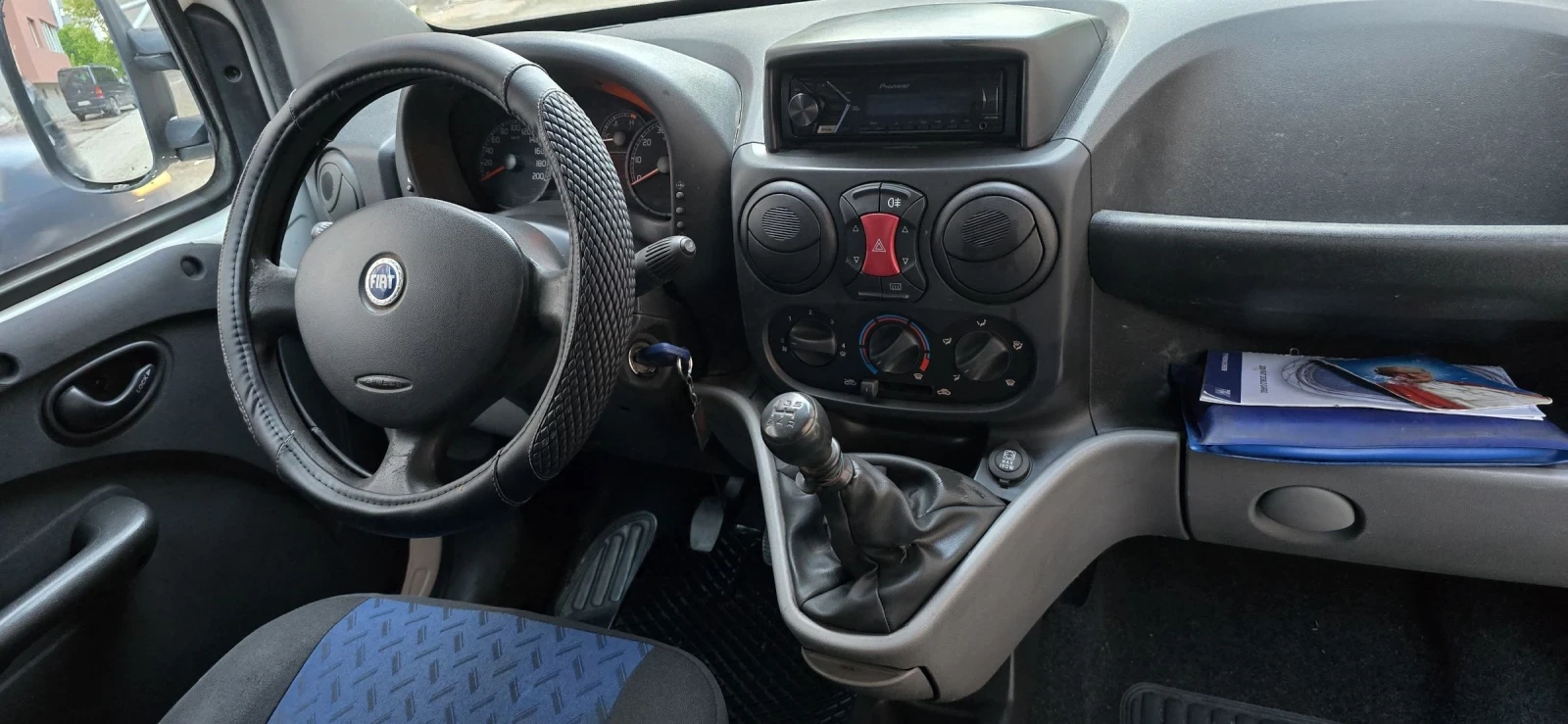 Fiat Doblo 1.4i, 130х.км, снимка 16 - Автомобили и джипове - 54560316