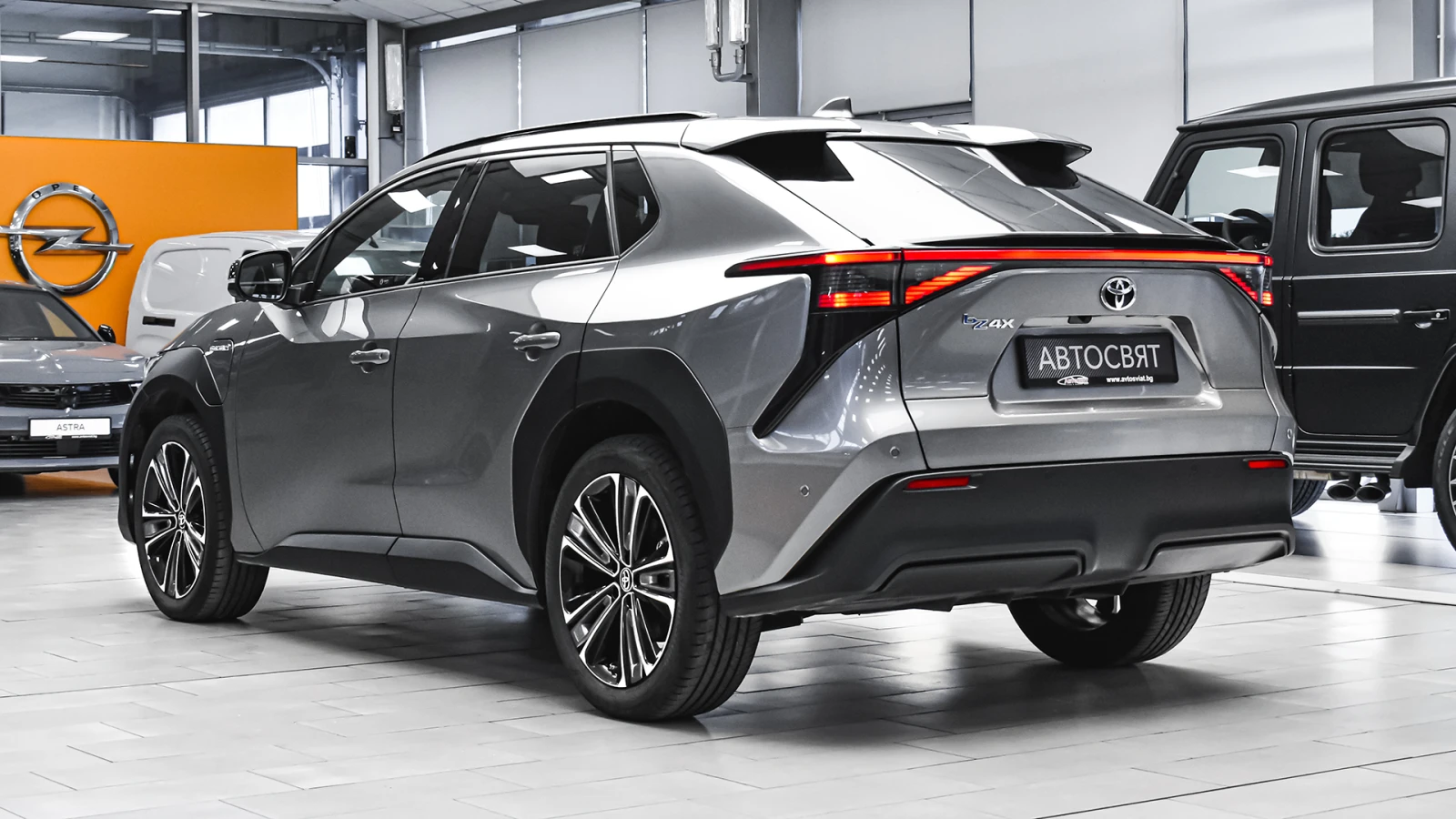Toyota bZ4X Executive 71.4 kWh BEV, снимка 7 - Автомобили и джипове - 54633601