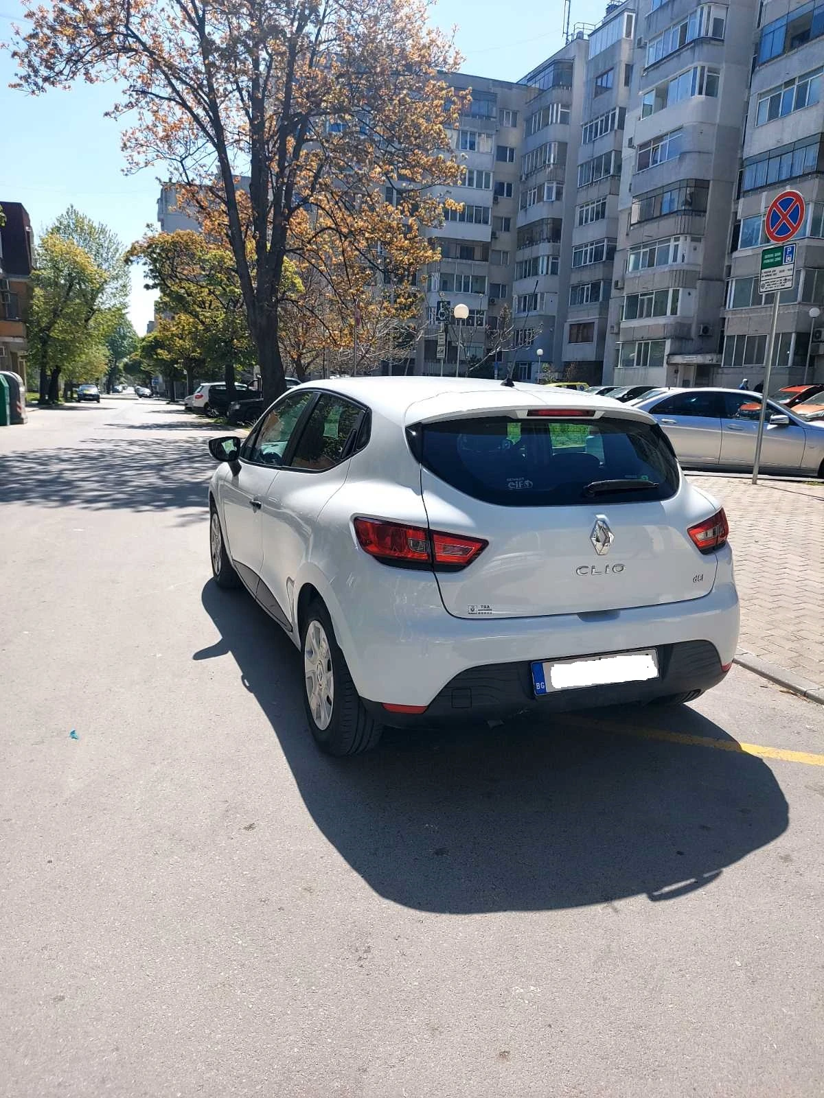 Renault Clio 1, 5 DCI, снимка 4 - Автомобили и джипове - 54633482
