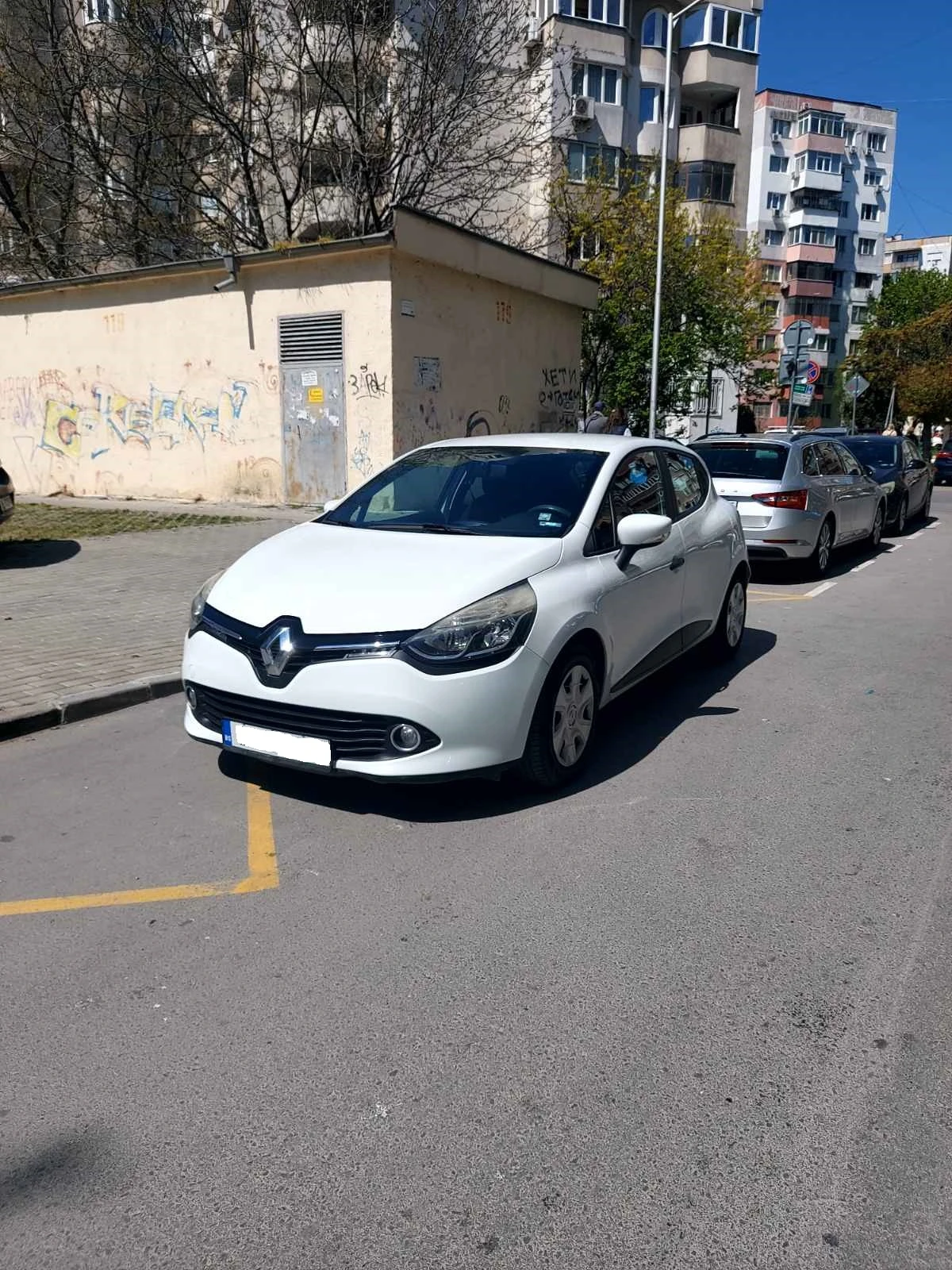 Renault Clio 1, 5 DCI, снимка 2 - Автомобили и джипове - 54633482