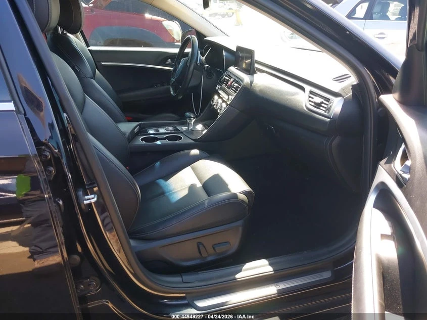 Genesis G70 2.0L I-4 DI, DOHC, VVT, TURBO, 252HP Rear Wheel | Mobile.bg � ����������� 5