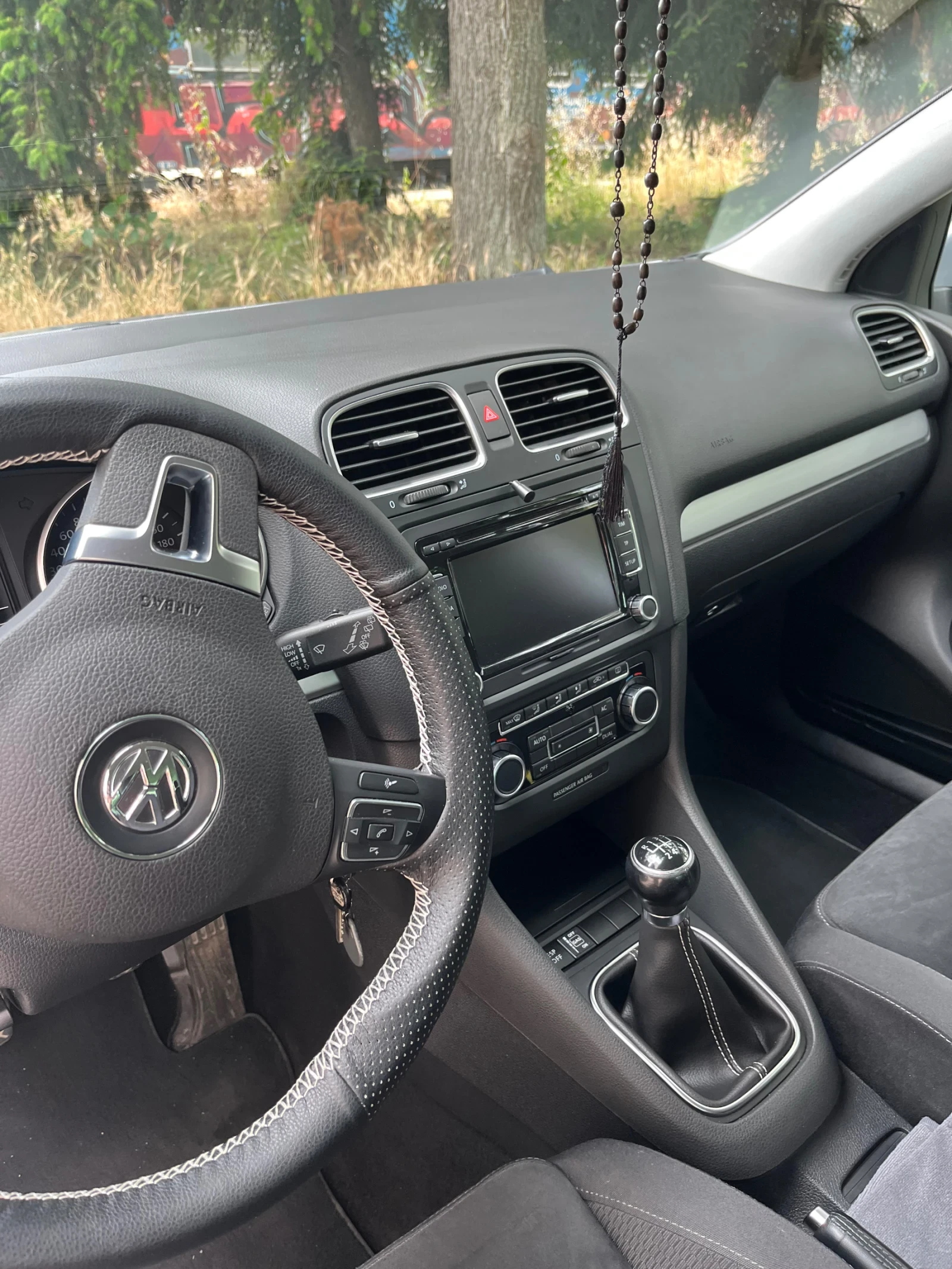 VW Golf Bifuel , снимка 8 - Автомобили и джипове - 54754267