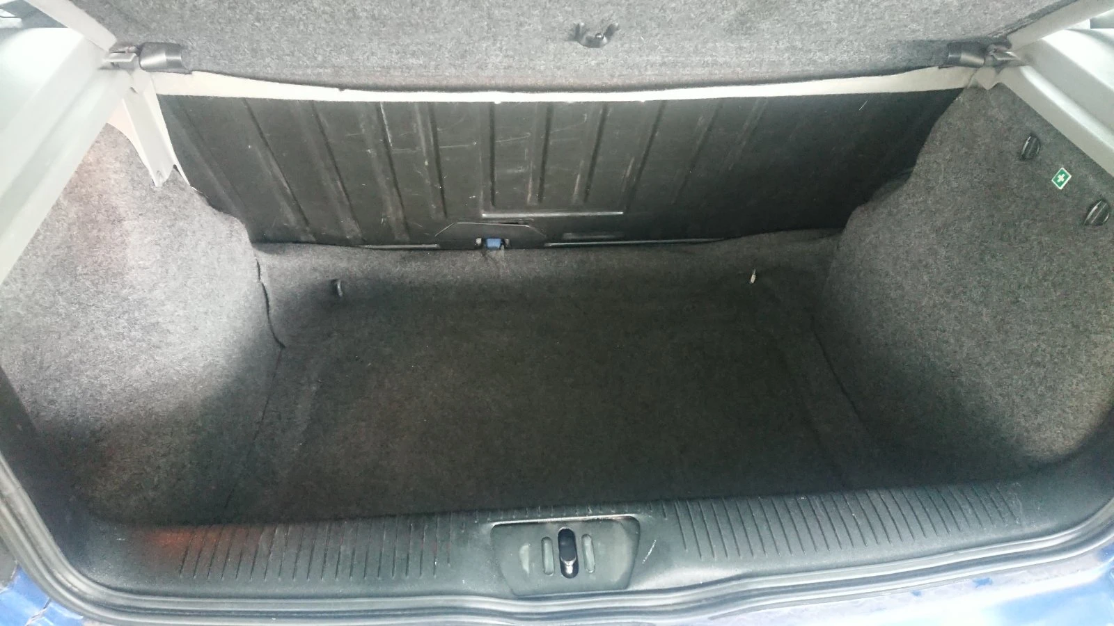 VW Polo, снимка 11 - Автомобили и джипове - 54755994