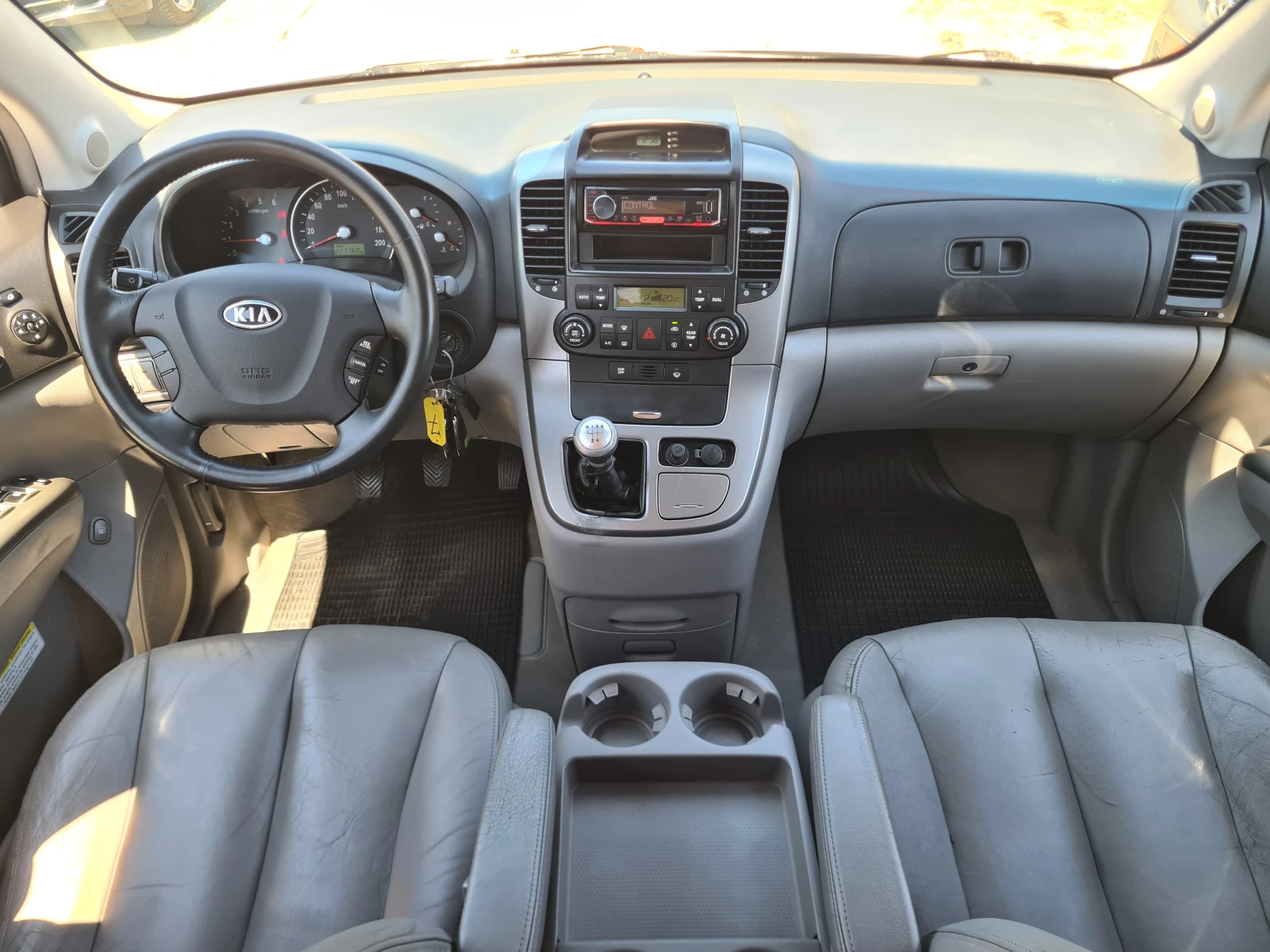 Kia Carnival 2.9CRDi-7M.-������ | Mobile.bg � ����������� 9