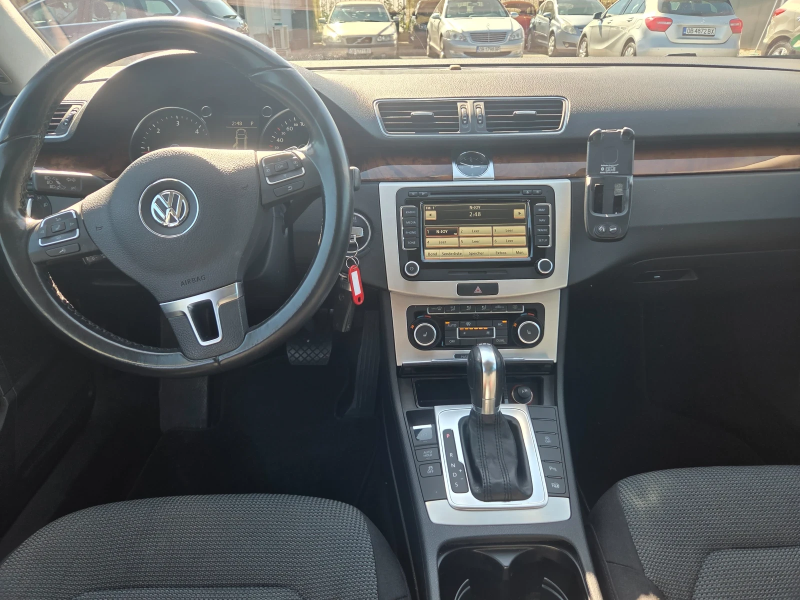 VW Passat 2.0 TDI, снимка 11 - Автомобили и джипове - 55502624