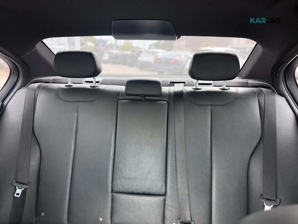 BMW 330 xDrive* КОЖА* НАВИ* КАМЕРА, снимка 12 - Автомобили и джипове - 56256409
