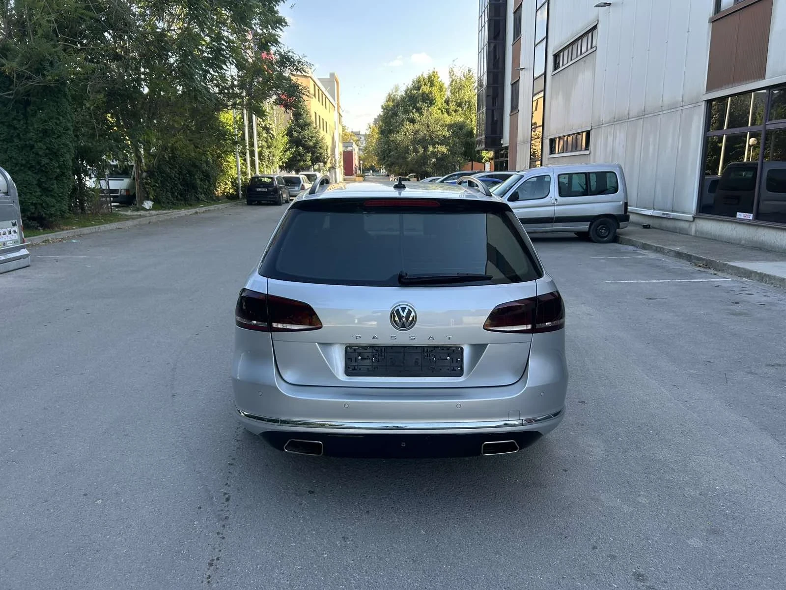 VW Passat 2.0  TDI  140кс НАВИГАЦИЯ, снимка 5 - Автомобили и джипове - 56314551