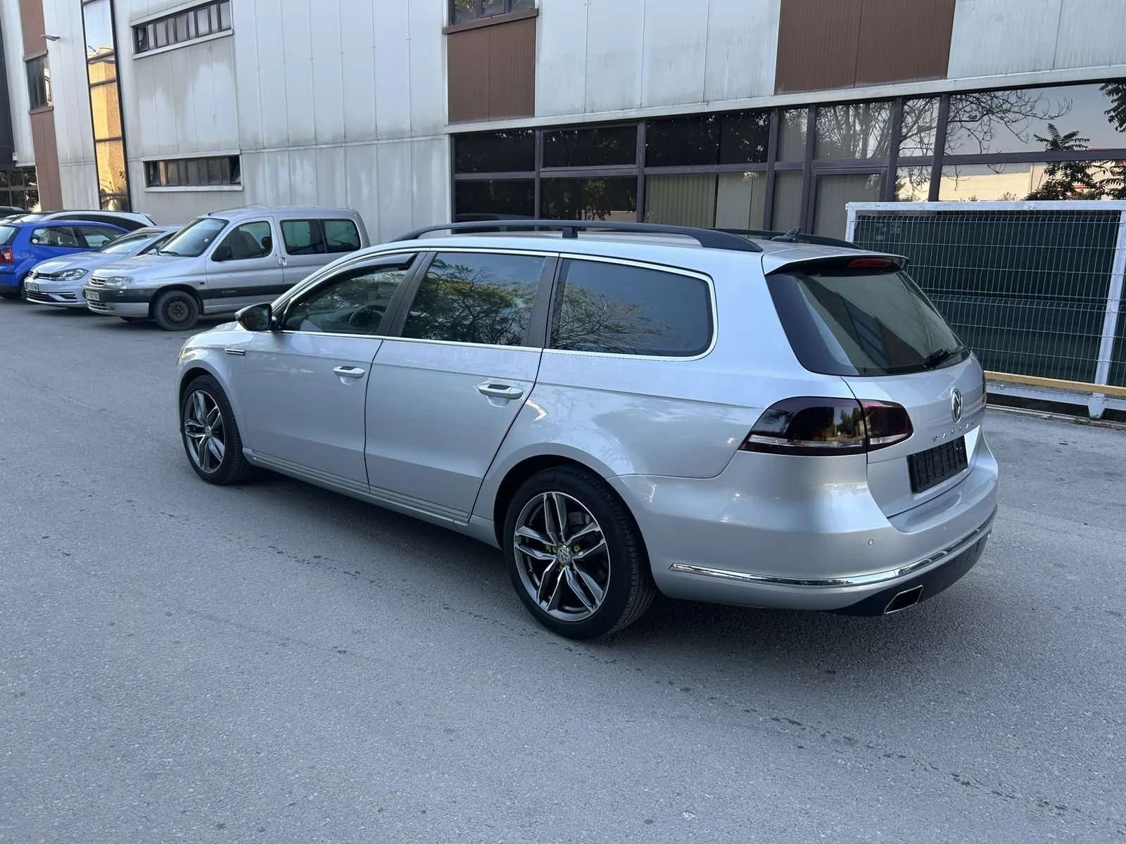VW Passat 2.0  TDI  140кс НАВИГАЦИЯ, снимка 6 - Автомобили и джипове - 56314551