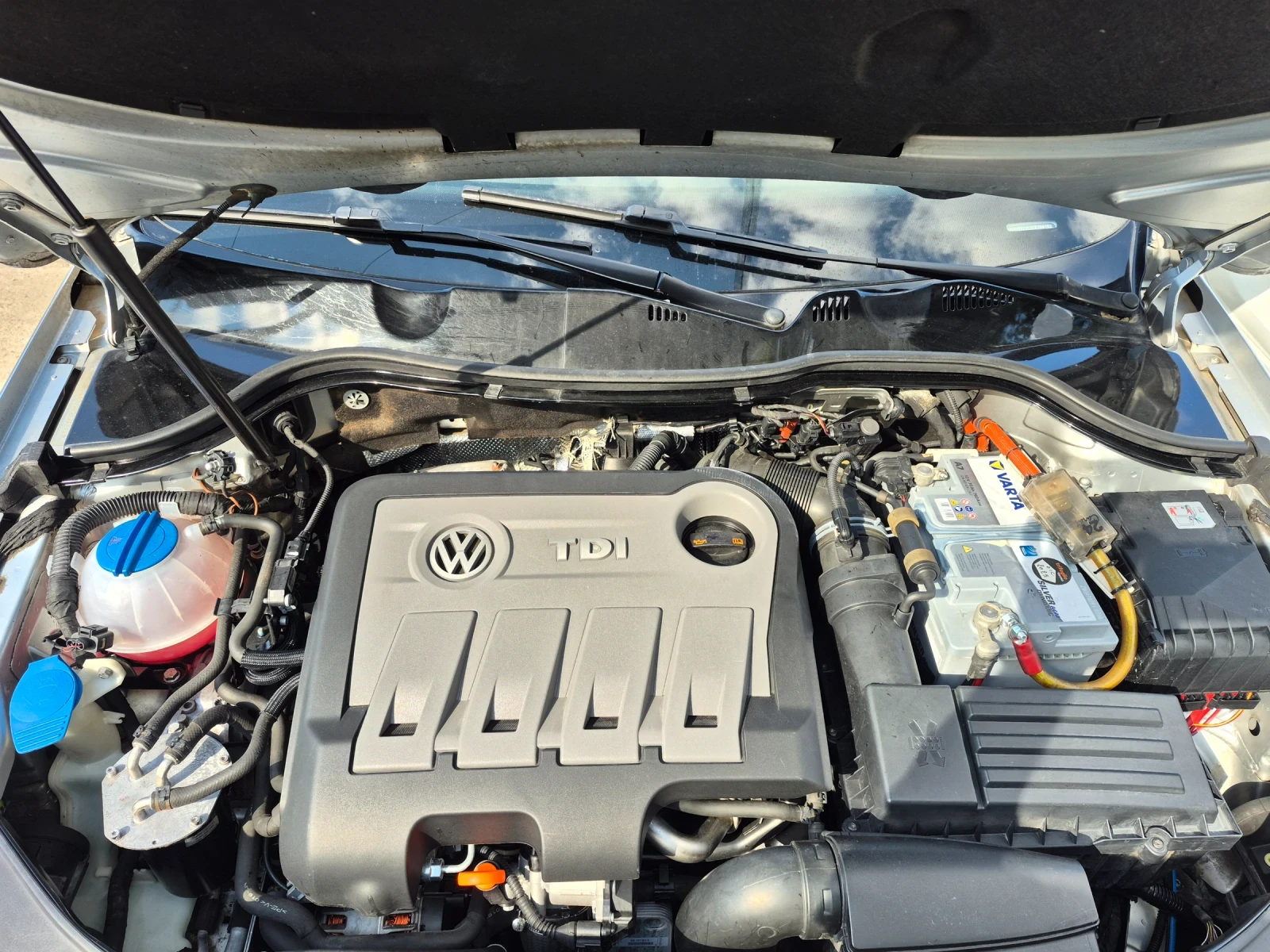 VW Passat 2.0  TDI  140кс НАВИГАЦИЯ, снимка 15 - Автомобили и джипове - 56314551