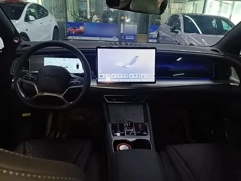 BYD Sealion 7, снимка 10 - Автомобили и джипове - 56710964