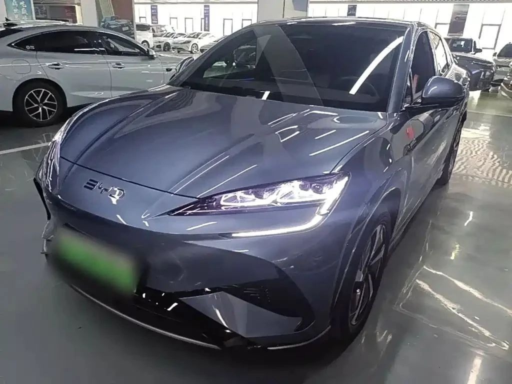 BYD Sealion 7